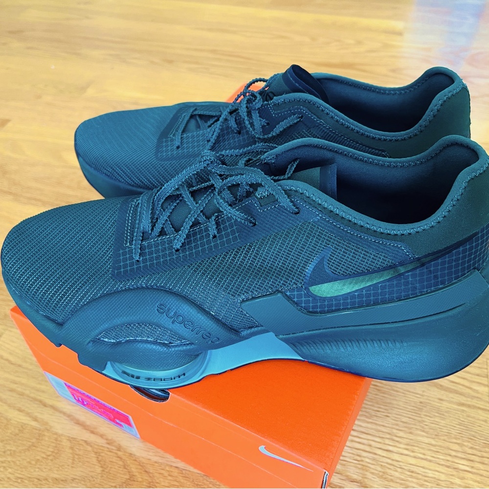 NIKE AIR ZOOM SUPERREP 3 size 10.5 men